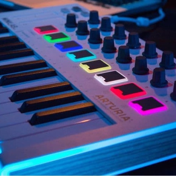 Arturia, Minilab MK2 - Picture 3 of 5